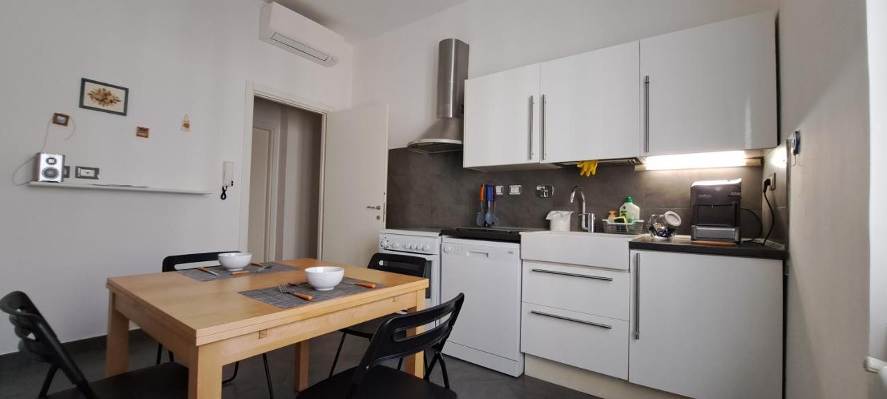 Waterfront Apartment لا سبيتسْيا المظهر الخارجي الصورة